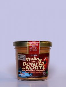 Puding de bonito del norte con pimientos del piquillo