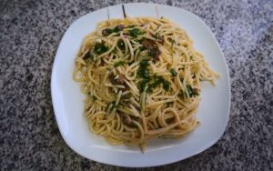 Espaguetis con Anchoas del Cantábrico